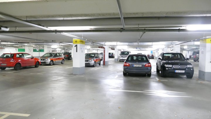 Büroflächen im Colonius Carré zu vermieten