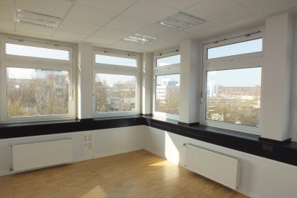 Eckbüro