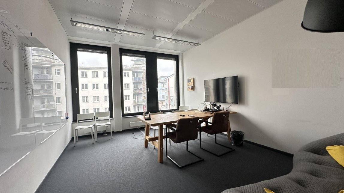 Büro2 (Copy)