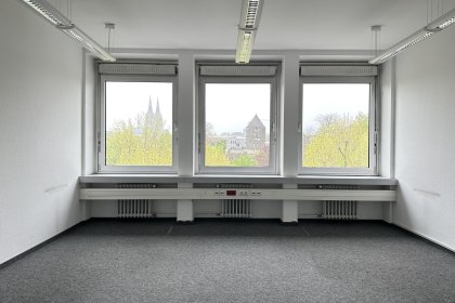 Büro mit Domblick
