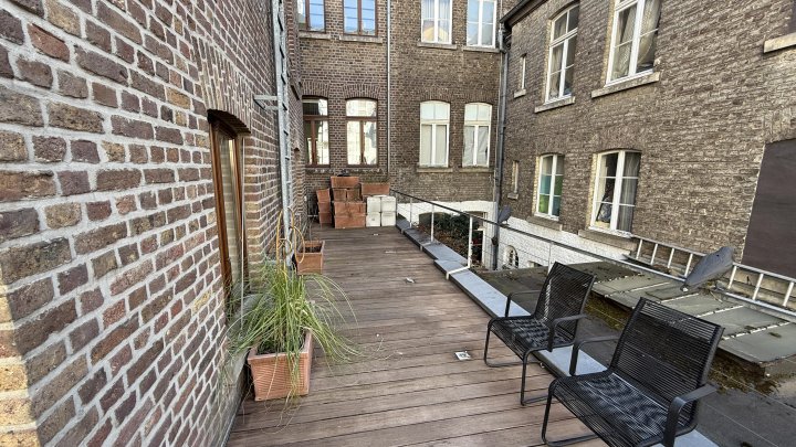 Seltene Gelegenheit: Stilvoller Altbau mit modernem Komfort in Kölner Bestlage!