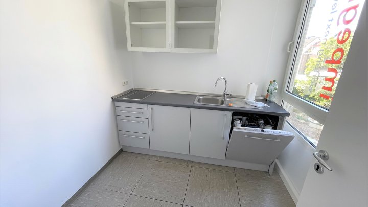 Attraktives Büro am beliebten Friesenplatz