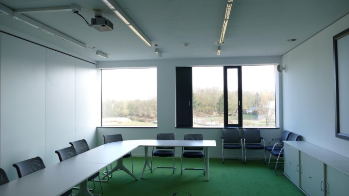 Transparente Bürofläche im ETRIUM