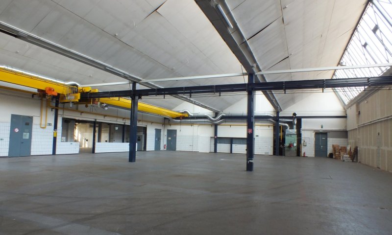 Hallenflächen zu vermieten