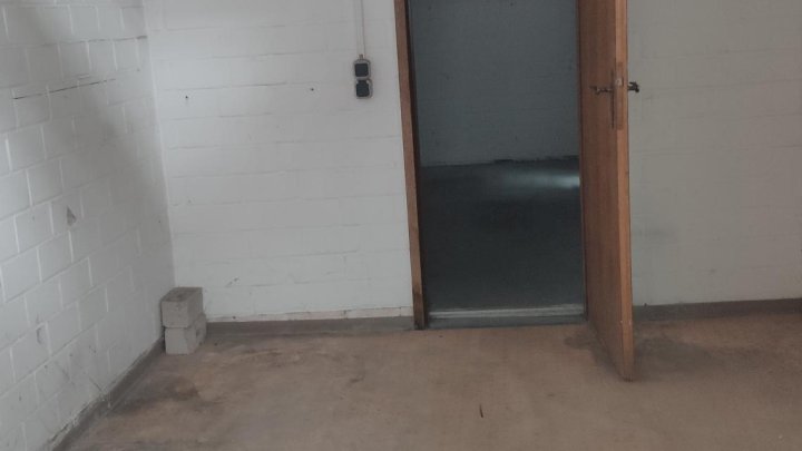 Hallen-/ Lagerflächen im 