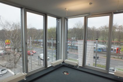Eckbüro
