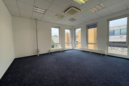 Büro 4