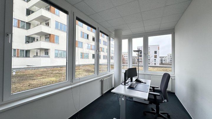 Großzügige Büro-, oder Praxisfläche im Goltsteinforum