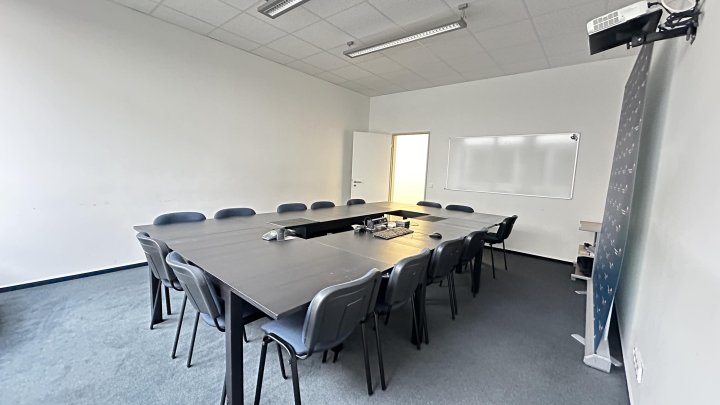 Großzügige Büro-, oder Praxisfläche im Goltsteinforum