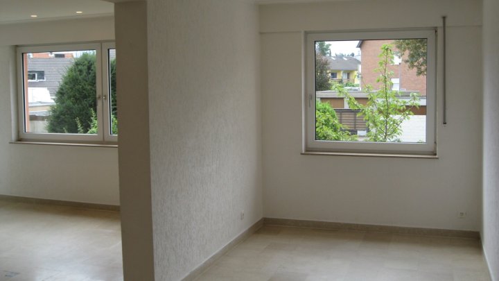 Mehrfamilienhaus in Holweide mit Entwicklungspotential