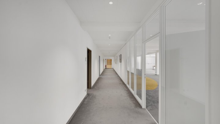 Renovierte Büroflächen in Nippes