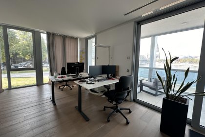 Eckbüro