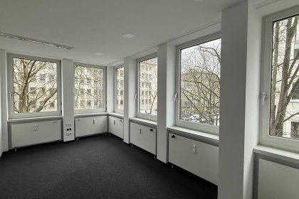 Eckbüro