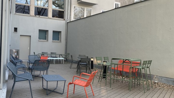 Mitten in der Innenstadt! Laden direkt am Neumarkt!
