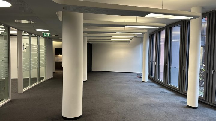 GREEN-Building Office am Rheinufer zu vermieten
