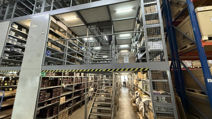 gepflegte Büro-/Hallenkombi für Solitärmieter in Ossendorf