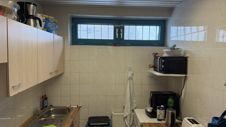 gepflegte Büro-/Hallenkombi für Solitärmieter in Ossendorf