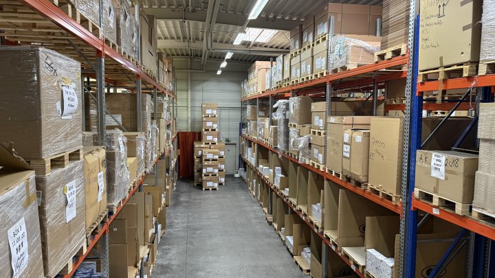 gepflegte Büro-/Hallenkombi für Solitärmieter in Ossendorf