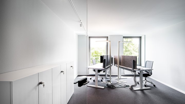 Repräsentatives Bürogebäude in werbewirksamer Ecklage und Nähe zum Aachener Weiher
