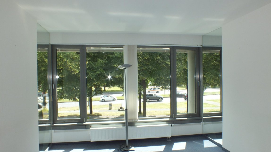Büro (2)