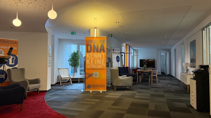 Attraktives und modernes Büro am Hohenzollernring mit Nähe zum Rudolfplatz