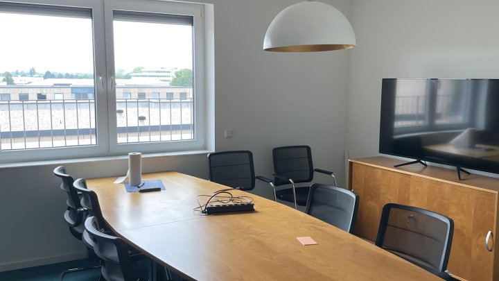 Saniertes und vollklimatisiertes Bürohaus in Westhoven