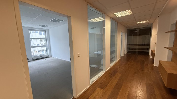 Moderne Bürofläche Nähe Rudolfplatz