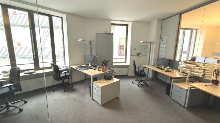 Hochwertige Büroflächen in Top-Lage am Friesenplatz