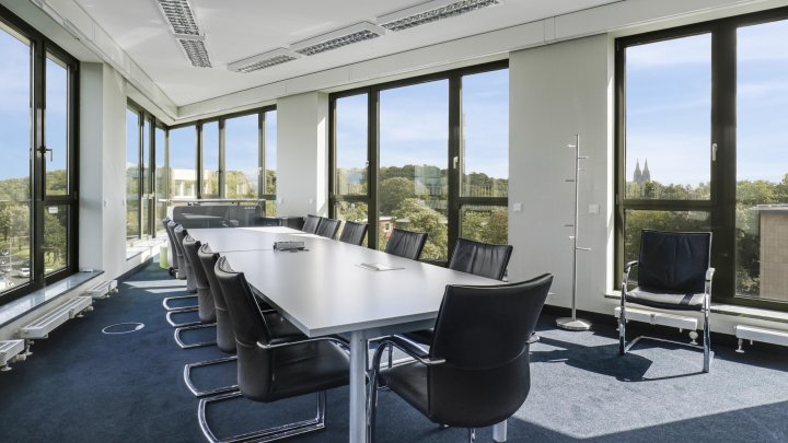 Büroflächen im Colonius Carré zu vermieten