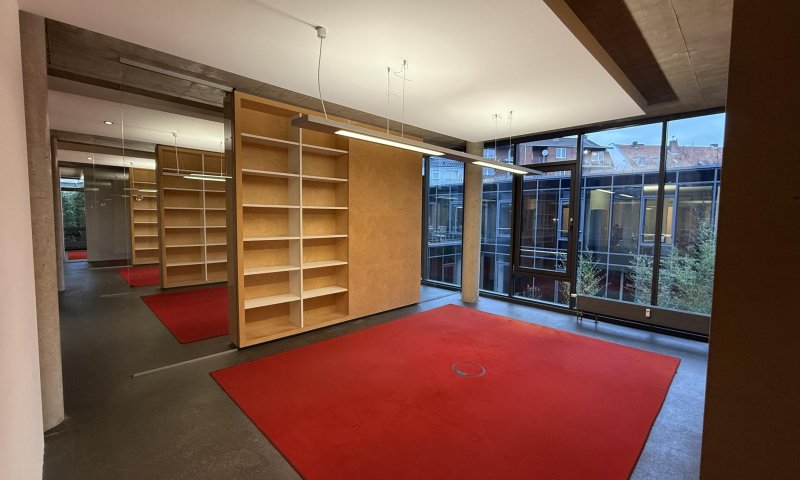 Alleinauftrag! Loftbüro mit Terrasse in ruhiger Lage