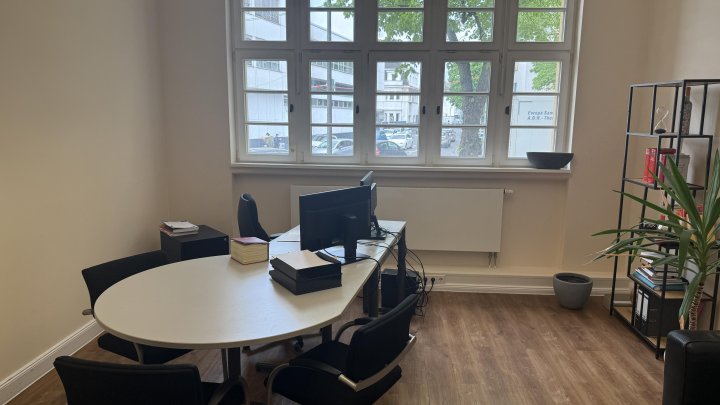 Repräsentative Bürofläche in denkmalgeschützter Fabrikantenvilla – 