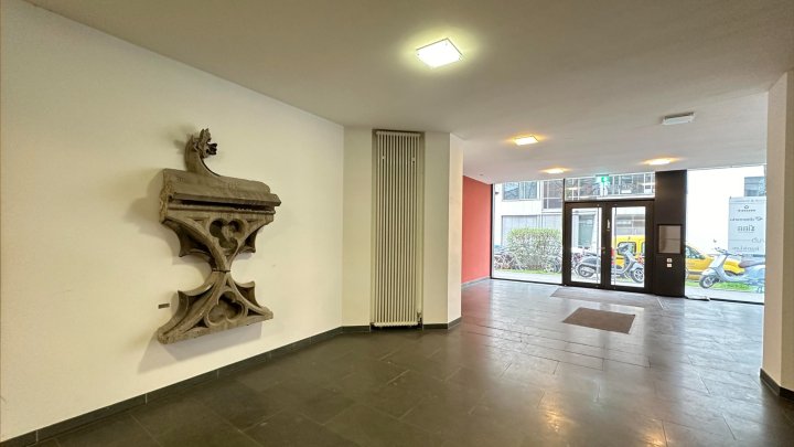 Im Alleinauftrag! Ihr neues Loftbüro mit Terrasse und Stellplätzen in Rheinnähe!
