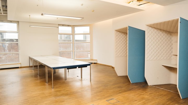 Im Alleinauftrag! Ihr neues Loftbüro mit Terrasse und Stellplätzen in Rheinnähe!