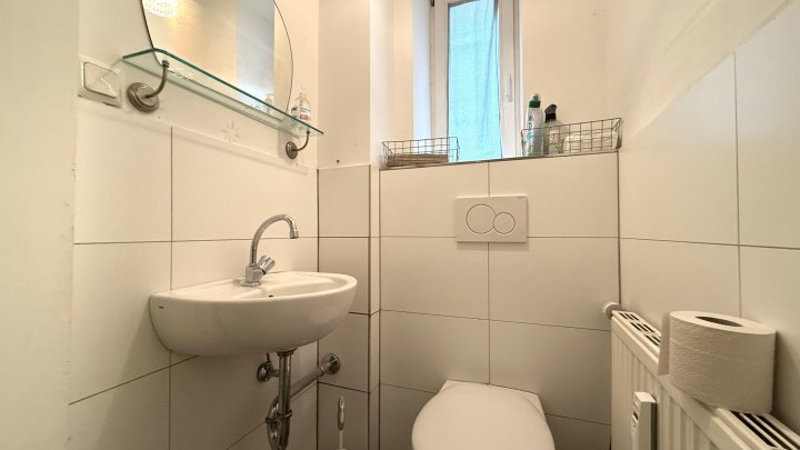 ALTBAU!!! Laden; Büro- oder Agenturfläche im Belgischen Viertel