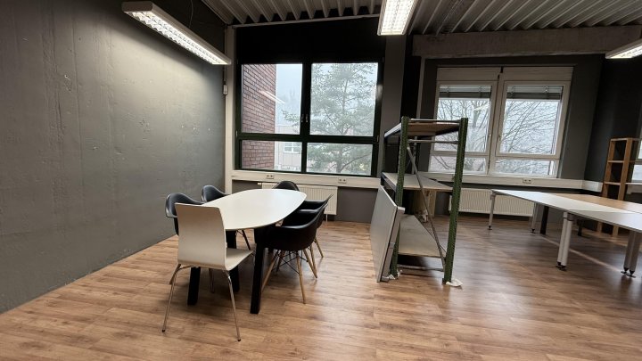 Untermieter gesucht! Loftiges Büro in Köln-Ossendorf!