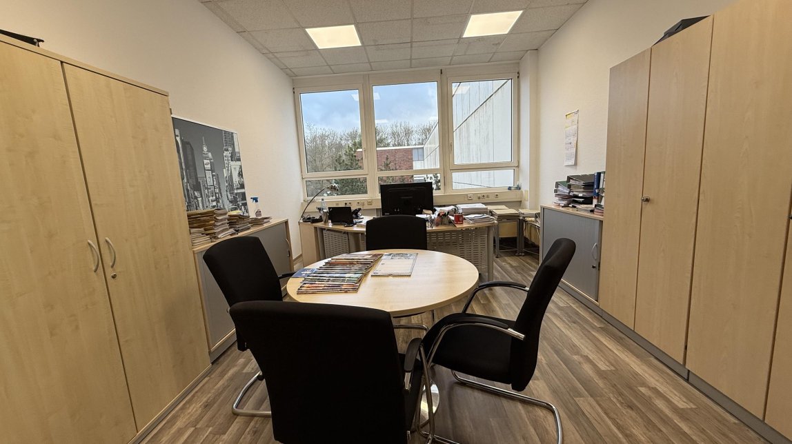Büro2