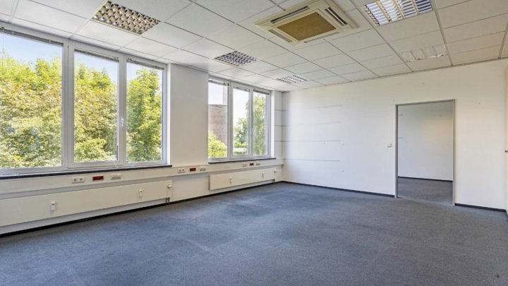 Attraktive Büroflächen im Verwaltungsgebäude