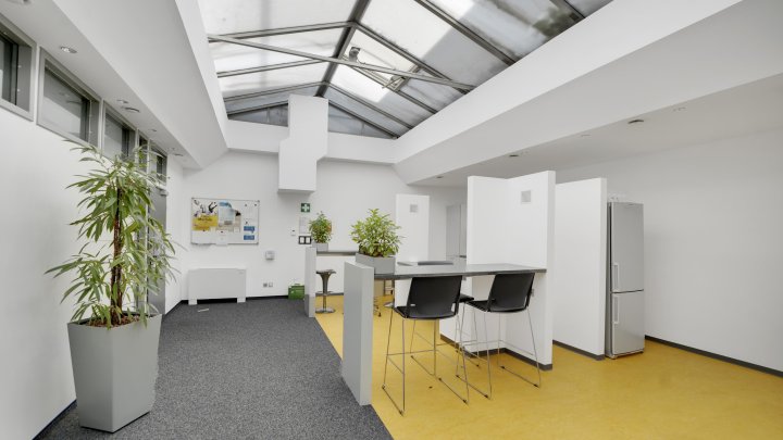 Renovierte Büroflächen in Nippes
