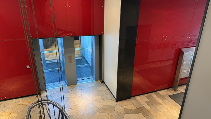 Attraktives und modernes Büro am Hohenzollernring mit Nähe zum Rudolfplatz