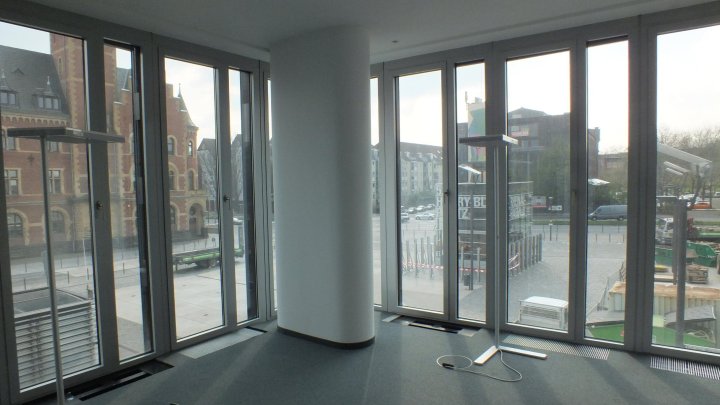 PRESTIGE Büro im Kranhaus 1