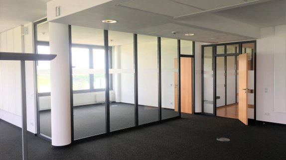 Büro mit Glas