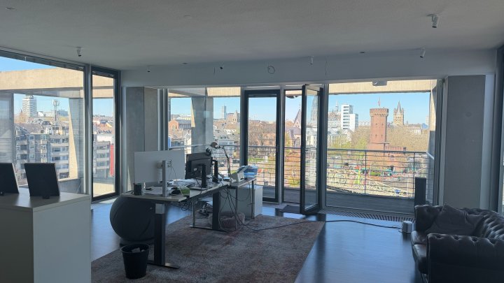Repräsentative Bürofläche im Rheinauhafen sucht neuen Mieter!