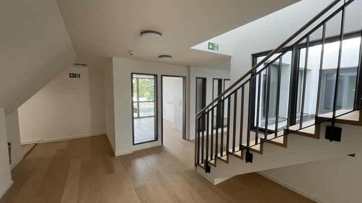 Modernes Maisonette-Büro in der 