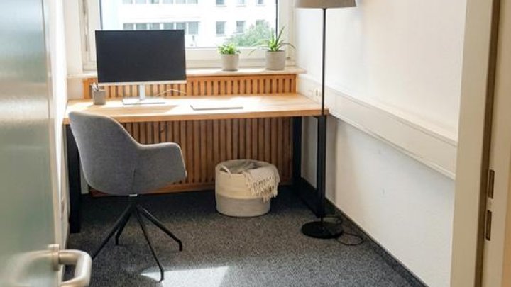 Mitten in Köln Mülheim! Ihr neues Büro am Wiener Platz! Umbau nach Ihren Wünschen!