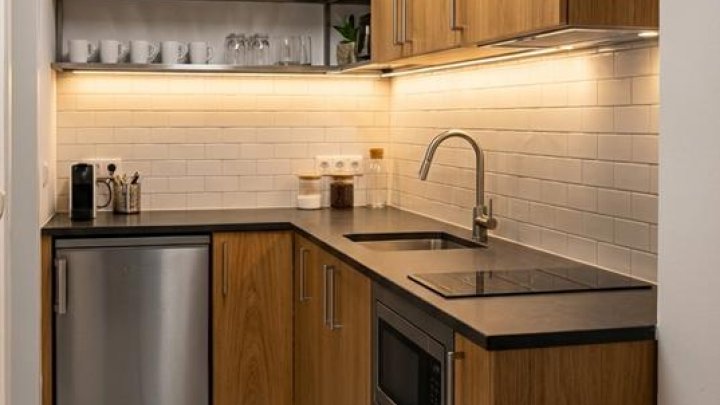 Mitten in Köln Mülheim! Ihr neues Büro am Wiener Platz! Umbau nach Ihren Wünschen!