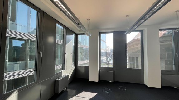 Eckbüro