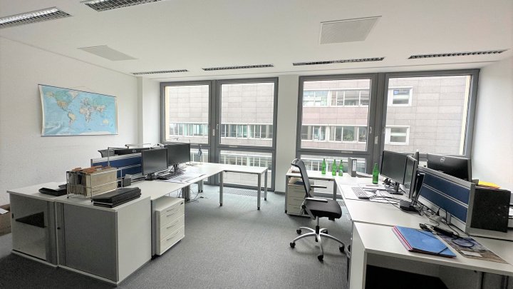 Moderne Büroflächen im Mediapark