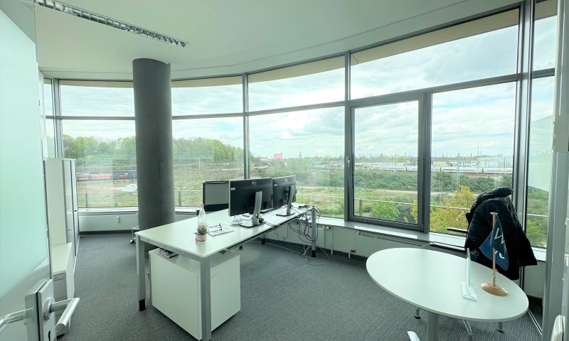 Moderne Büroflächen im Mediapark