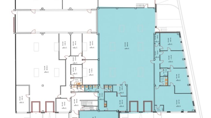 Funktionale Lagerflächen mit angeschlossenen Büros