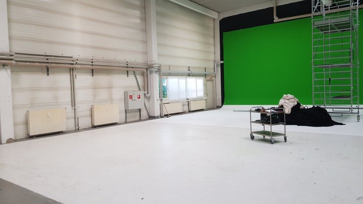 Funktionale Lagerflächen mit angeschlossenen Büros